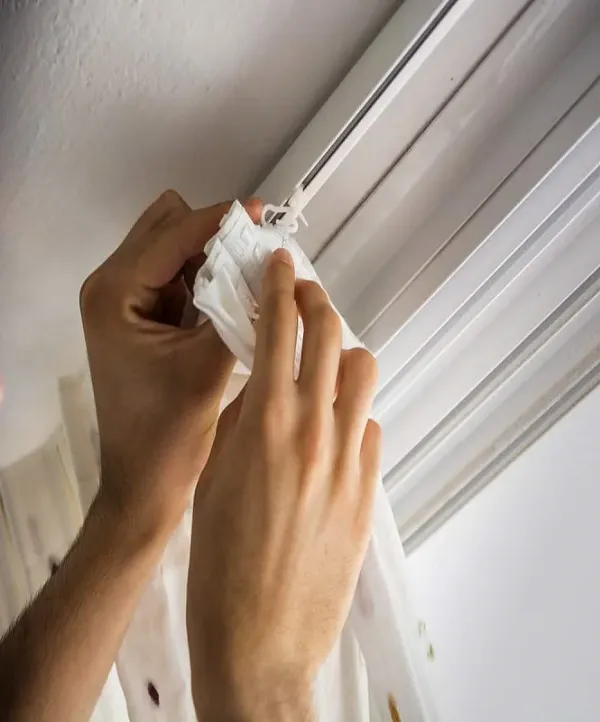 Curtain installation services Dubai