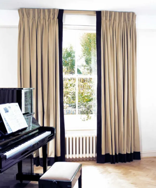 Custom soundproof curtains in Dubai