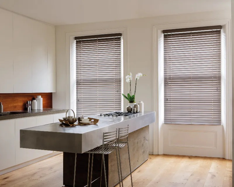 Wooden Venetian blinds Dubai